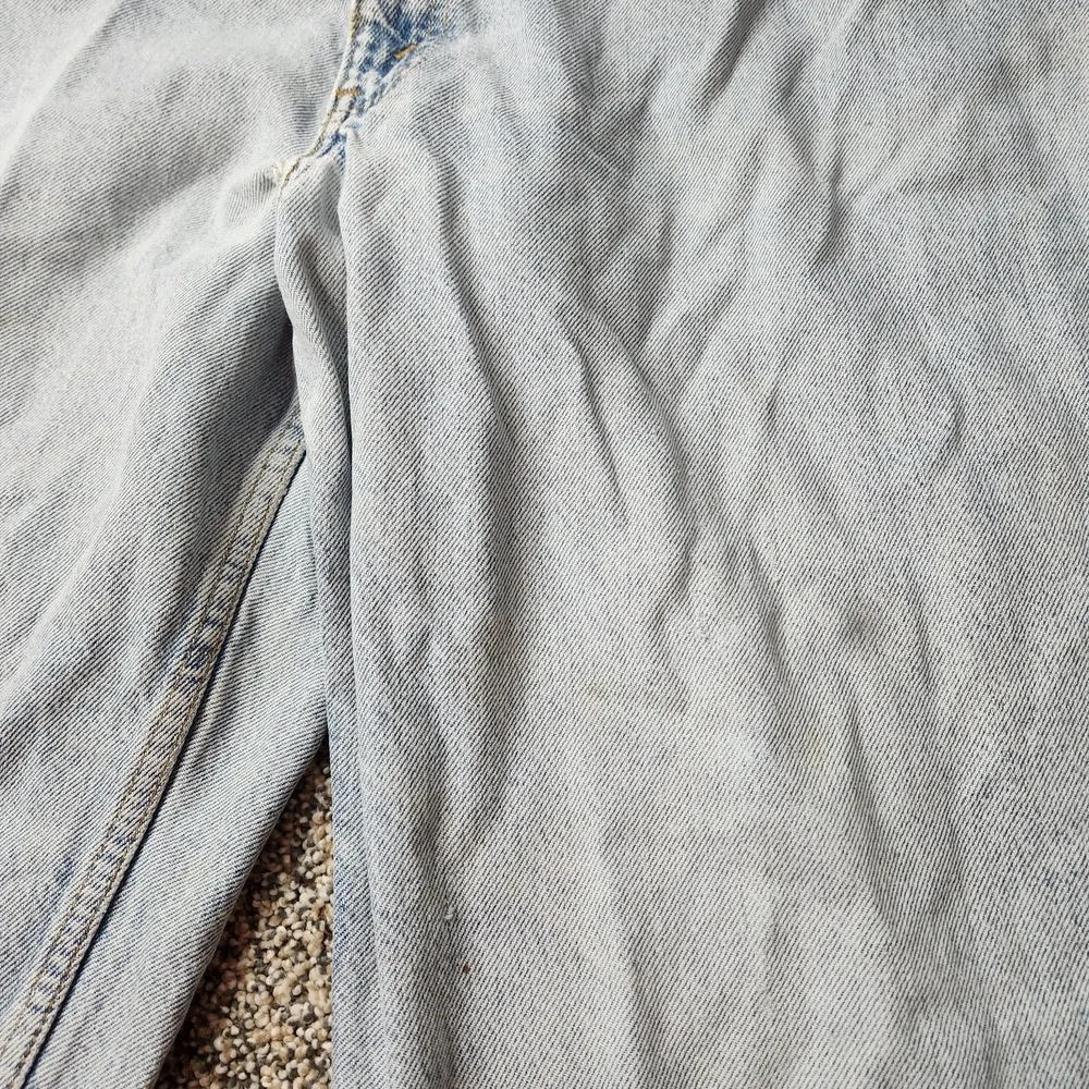 Levi‎ Strauss Signature 540 Relaxed Fit Light Wash Distressed Blue Jeans 38x31